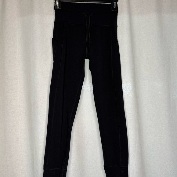 Vuori Women's Daily Pocket Legging Size Small - Picture 5 of 7